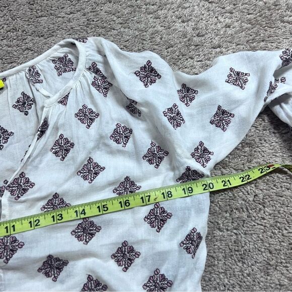 Roller Rabbit Embroidered Floral Peasant Blouse Top V Neck Size XS - Picture 5 of 7